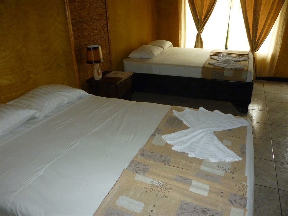 แปซิฟิก พาราไดซ์ รีสอร์ต Hotel เกโปส ภายนอก รูปภาพ