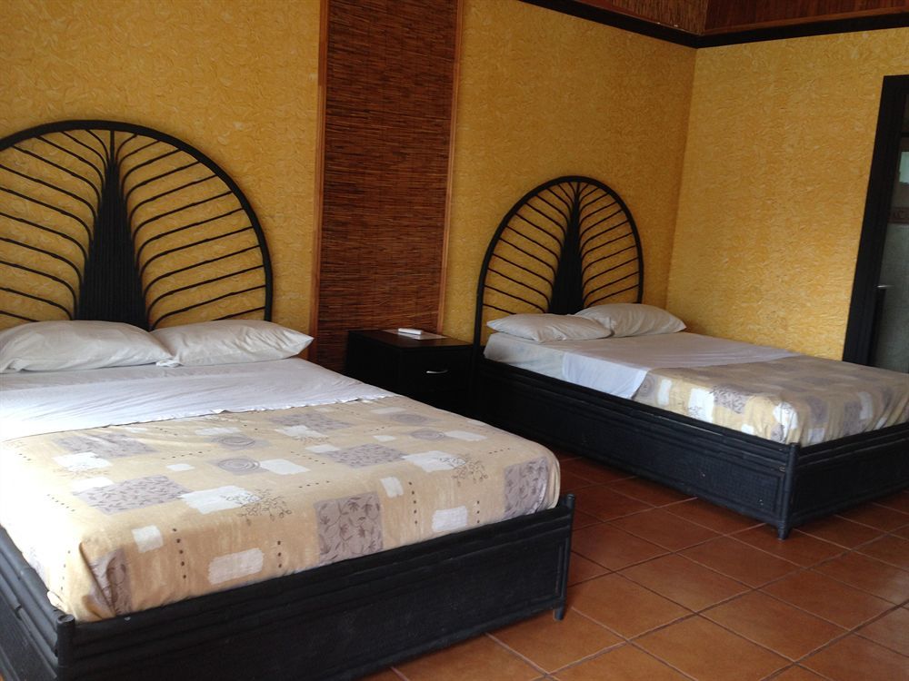 แปซิฟิก พาราไดซ์ รีสอร์ต Hotel เกโปส ภายนอก รูปภาพ
