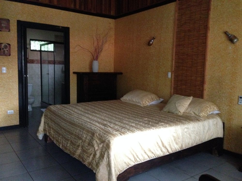 แปซิฟิก พาราไดซ์ รีสอร์ต Hotel เกโปส ภายนอก รูปภาพ
