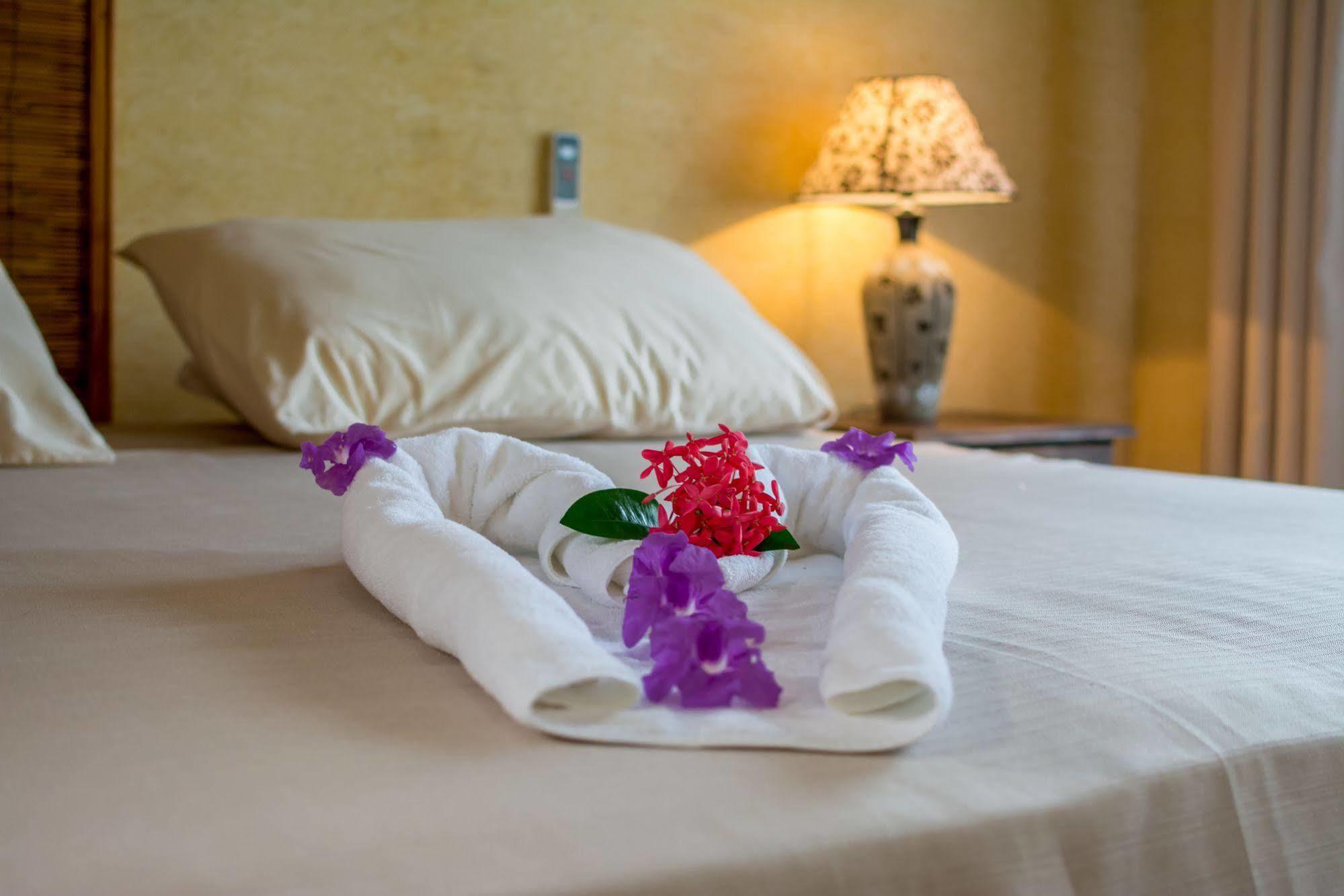 แปซิฟิก พาราไดซ์ รีสอร์ต Hotel เกโปส ภายนอก รูปภาพ